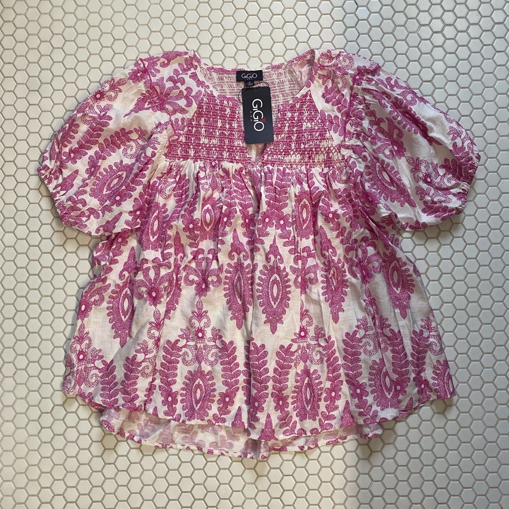 NWT GiGi USA Bohemian Blouse Small Pink White Paisley Puff Sleeve Flowy Top